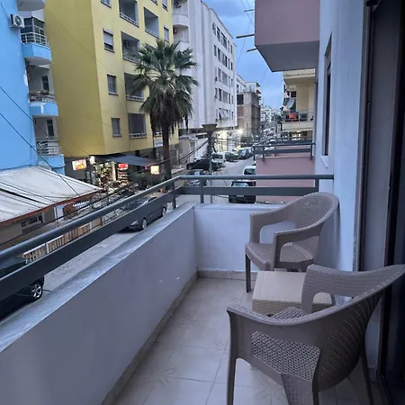 Toni Lejlighed Durrës